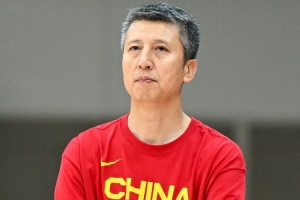 苏群：长集训不是郭士强个人的选择 是自上而下的要求