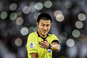 新华社：傅明主哨执法“百队杯”，强调青少年足球快乐第一